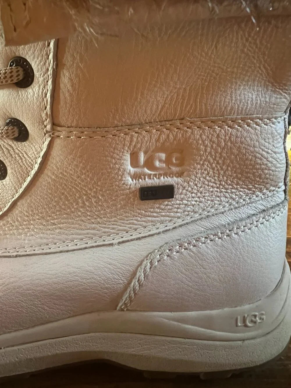 UGG Women’s Adirondack III Tipped Waterproof White Leather Boots